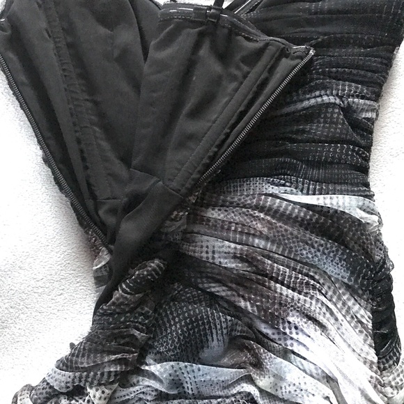 Strapless BCBG party dress - Picture 12 of 13